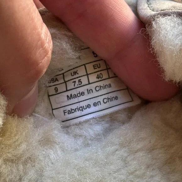 UGG Australia Slippers Women's Size 9 Tan Brown F8114E - Picture 3 of 9